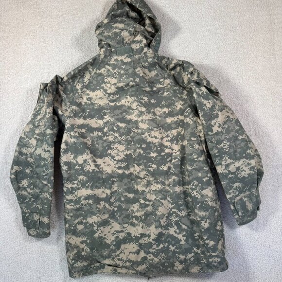 US Army Parka Cold Weather Universal Camouflage Sz Medium Long Tactical Hunting - Picture 2 of 13
